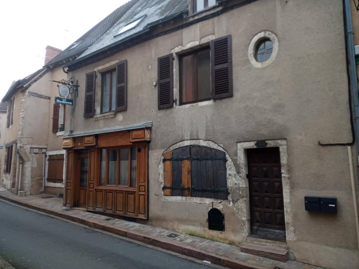 Le Madison 1 Appartement Châteauroux Buitenkant foto