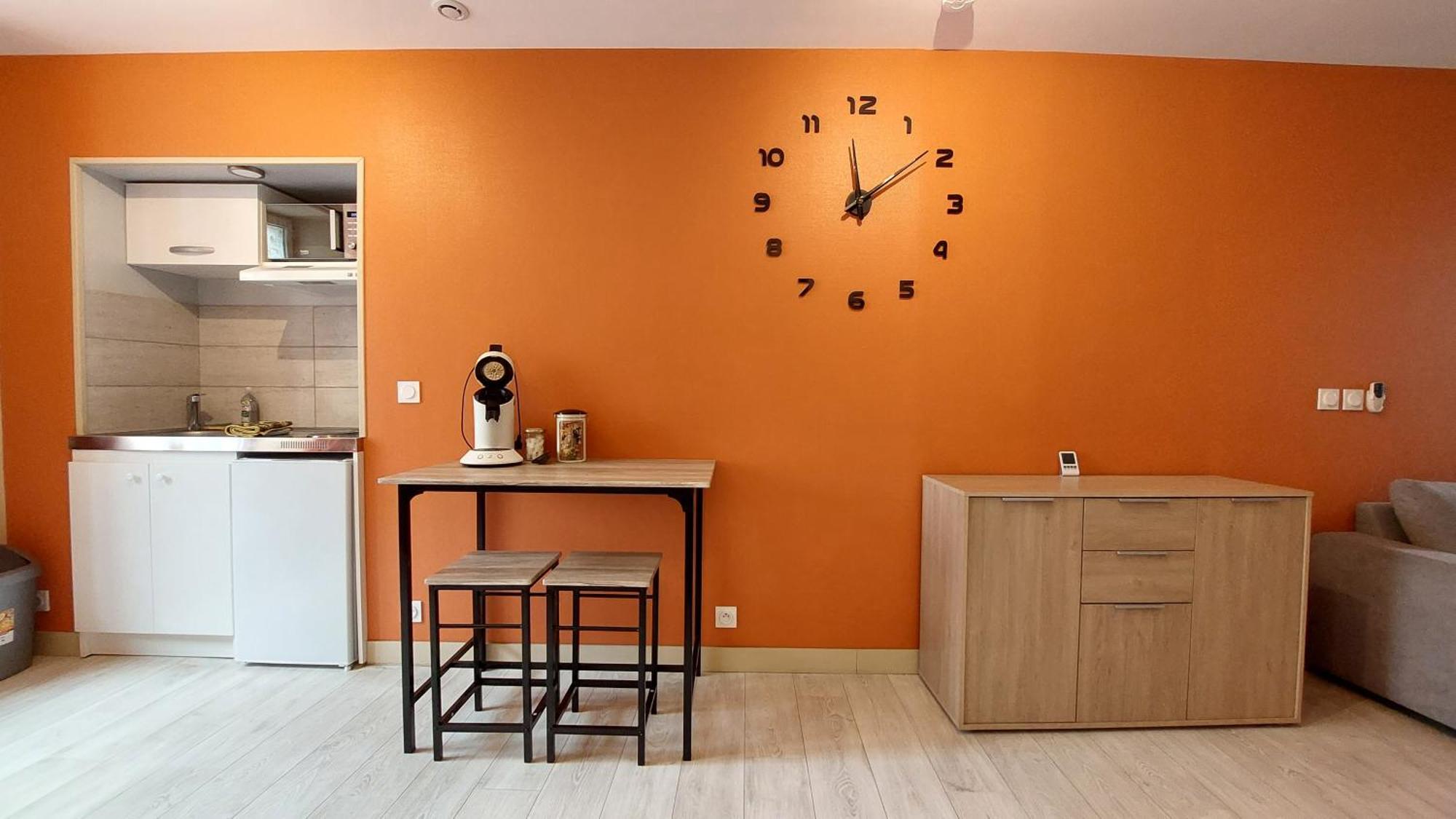Le Madison 1 Appartement Châteauroux Buitenkant foto